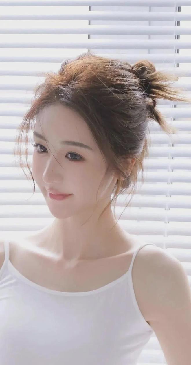 妈妈扶着洗衣机让我c凯发k8登录vip