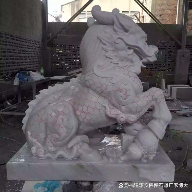 位置详解：最佳摆放点与注意事项k8凯发国际入口石雕麒麟安放(图13)